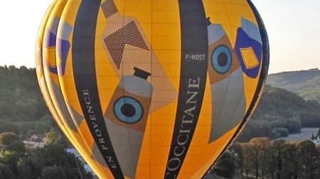 気球を医療用ガウンに ハンドクリームを寄付 ― ロクシタンによる医療従事者へのサポート
