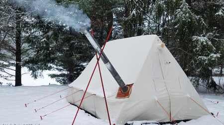 【冬キャンプ！】真の冬用テント！煙突穴付き「スノートレッカーテント」販売開始