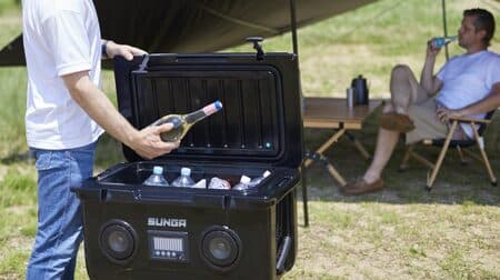 キャンプに音楽と冷たいドリンクを SUNGA「Bluetoothスピーカー内蔵 クーラーボックス」