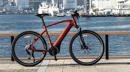 ヤマハからスポーツ電動アシスト自転車2モデル登場　クロスバイク「CROSSCORE RC」とオフロードも走れるグラベルバイク「WABASH RT」