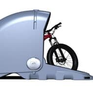 アンモナイト型（？）の自転車用ガレージ ALPEN「Bike Capsule」にMTBや子乗せ自転車にも対応できる「Basecamp」