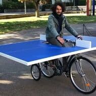 自転車付きの卓球台「Bicycle Ping Pong Table」 常に横に移動しながら卓球を楽しめる
