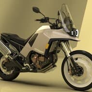 ランドローバーからシックなSUV風バイク「Defender 700」がリリース！レトロモダンなトレンドデザインが現代的！