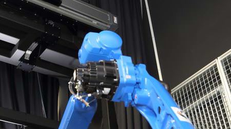 キヤノンの産業用 3D マシンビジョン「RV1100」、“バラ積み”部品を高速認識