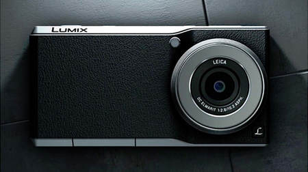 15.2mm の薄さに一眼の機能、コミュニケーションカメラ「LUMIX DMC-CM1」登場